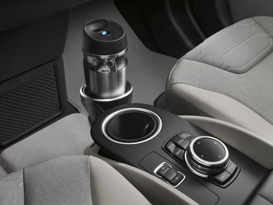  BMW i3 2014 года  (фото 131 из 240)